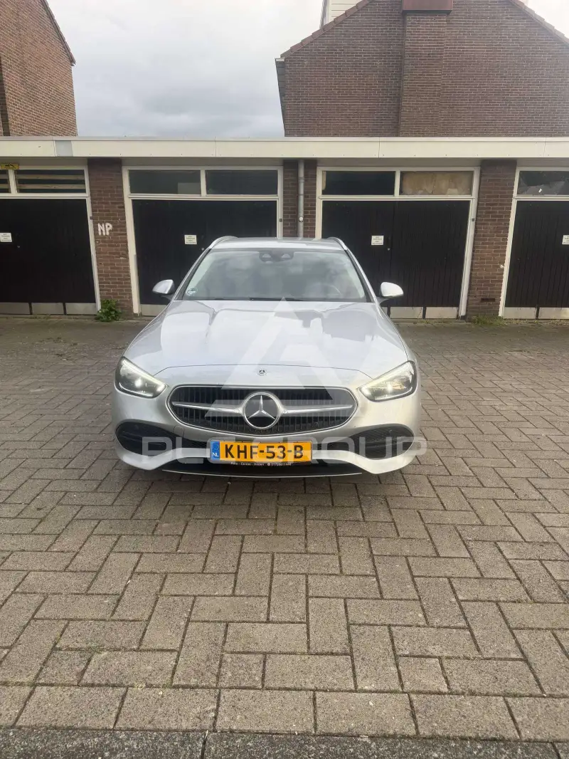 2022 Mercedes Benz C 220