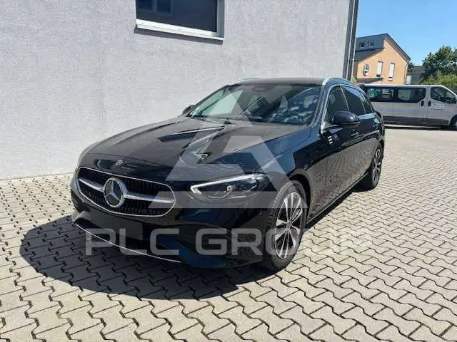 2022 Mercedes Benz C 220