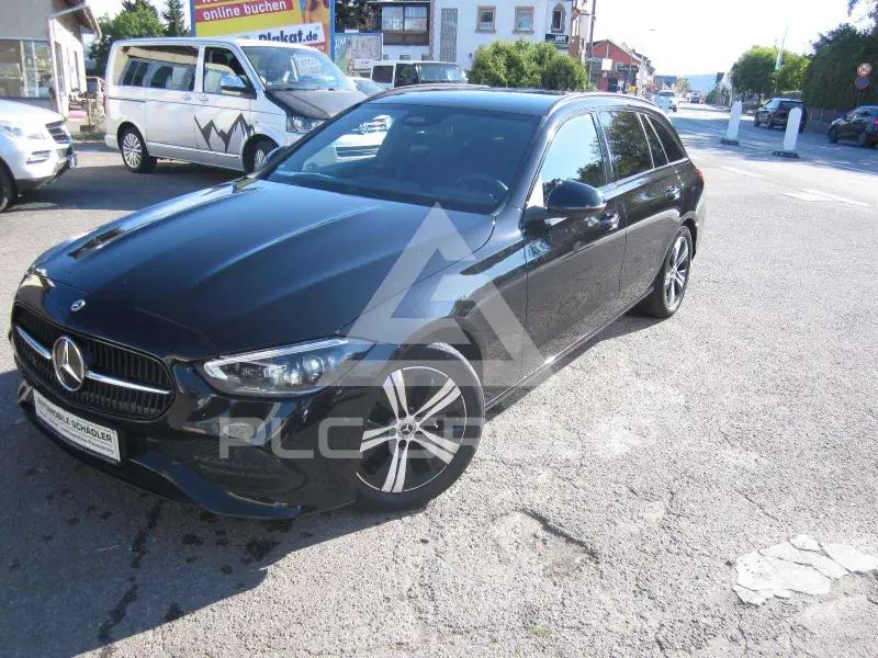 2022 Mercedes Benz C 220