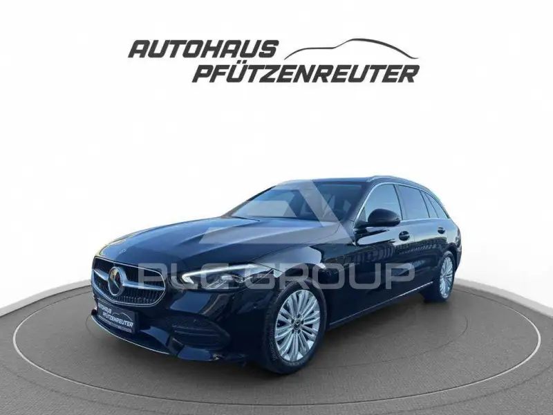 2022 Mercedes Benz C 220