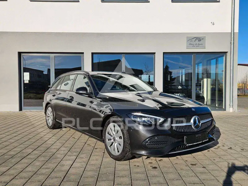 2022 Mercedes Benz C 220