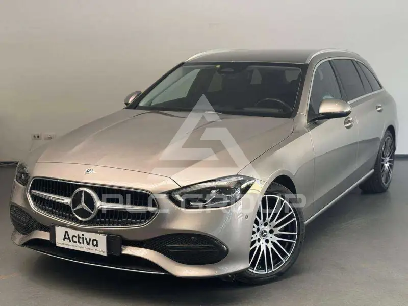 2022 Mercedes Benz C 220