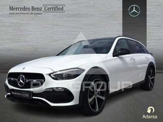 2022 Mercedes Benz C 220