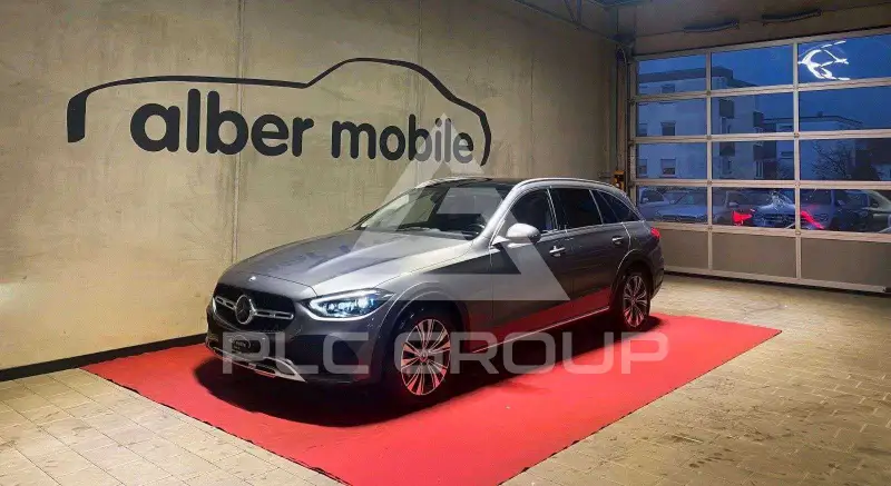 2022 Mercedes Benz C 220