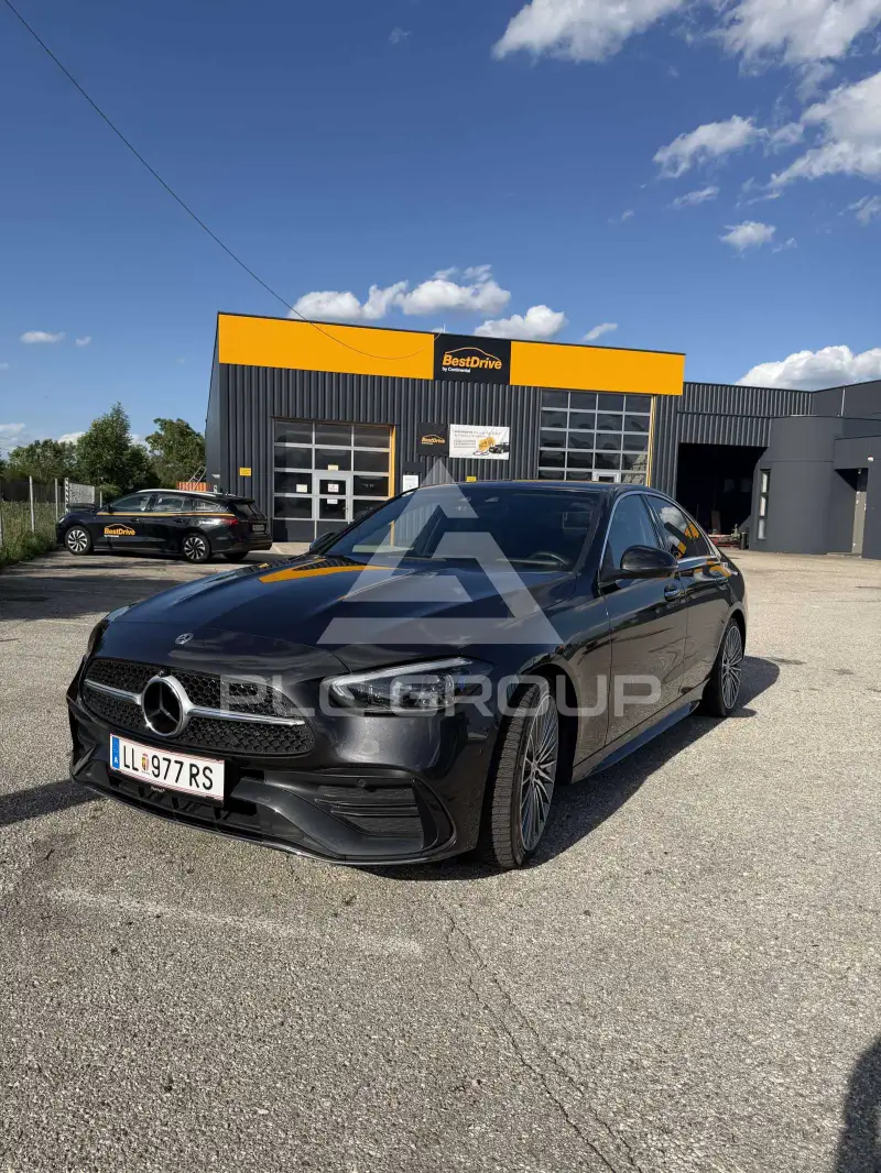 2022 Mercedes Benz C 220
