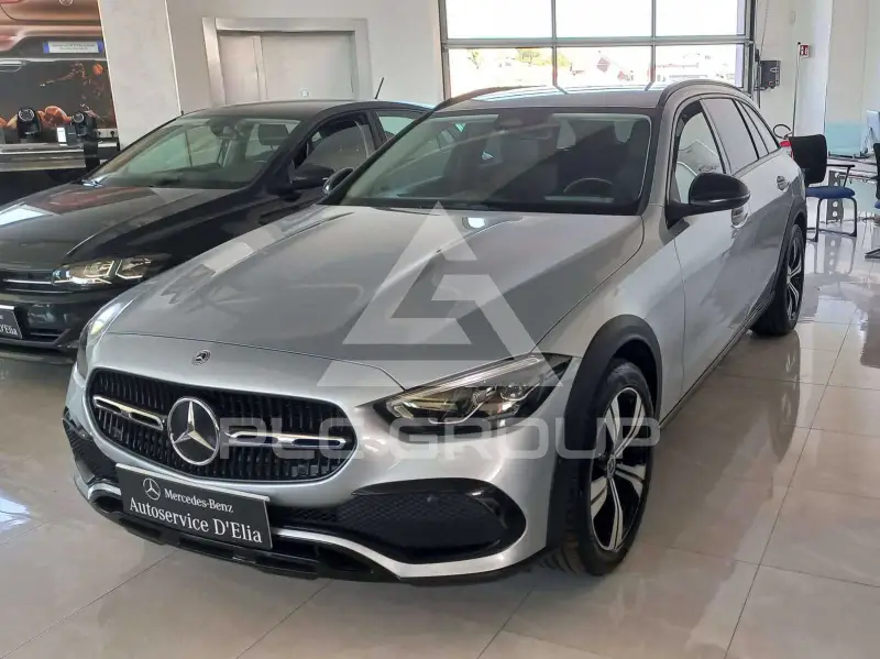 2022 Mercedes Benz C 220