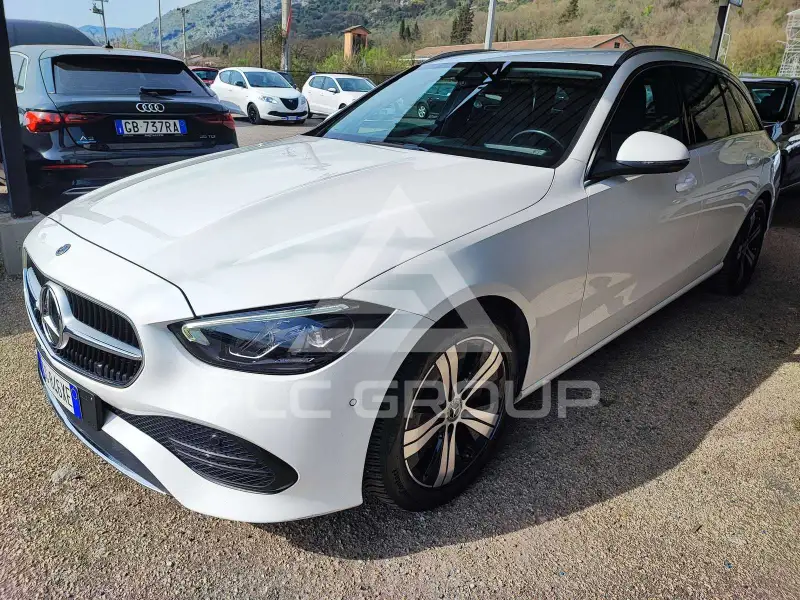 2022 Mercedes Benz C 220