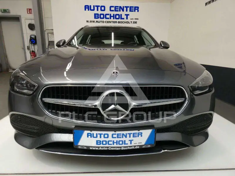 2022 Mercedes Benz C 220