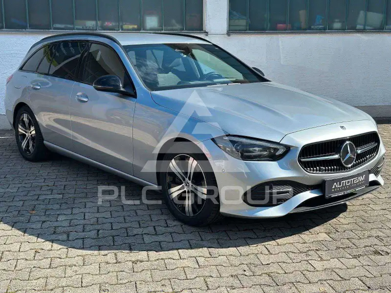 2022 Mercedes Benz C 220