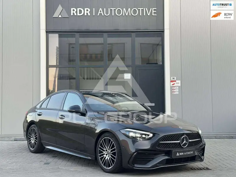 2022 Mercedes Benz C 220