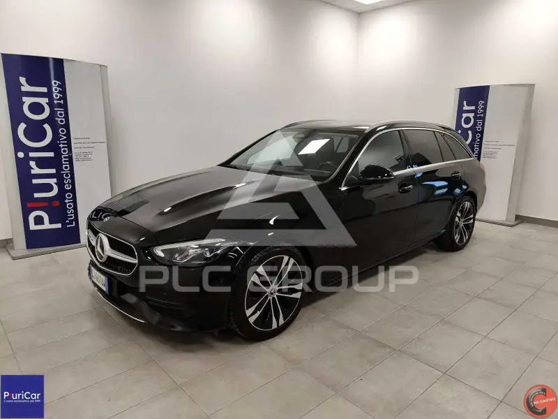2022 Mercedes Benz C 220