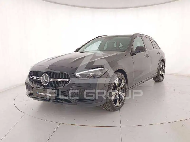 2022 Mercedes Benz C 220