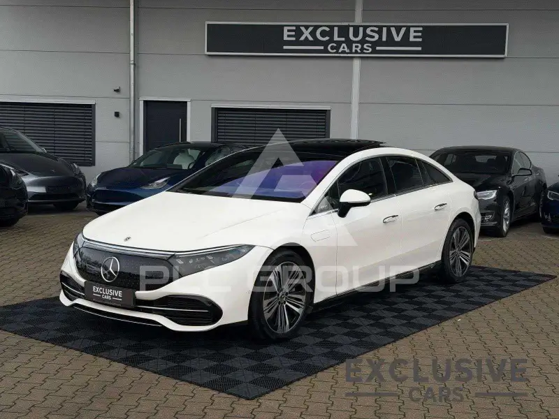2022 Mercedes Benz Eqs
