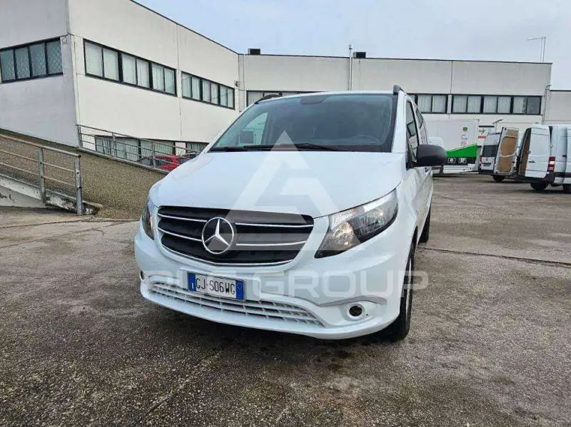2022 Mercedes Benz Vito