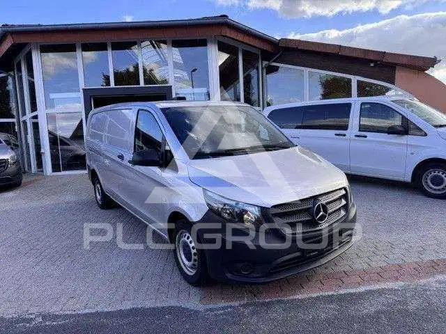 2022 Mercedes Benz Vito