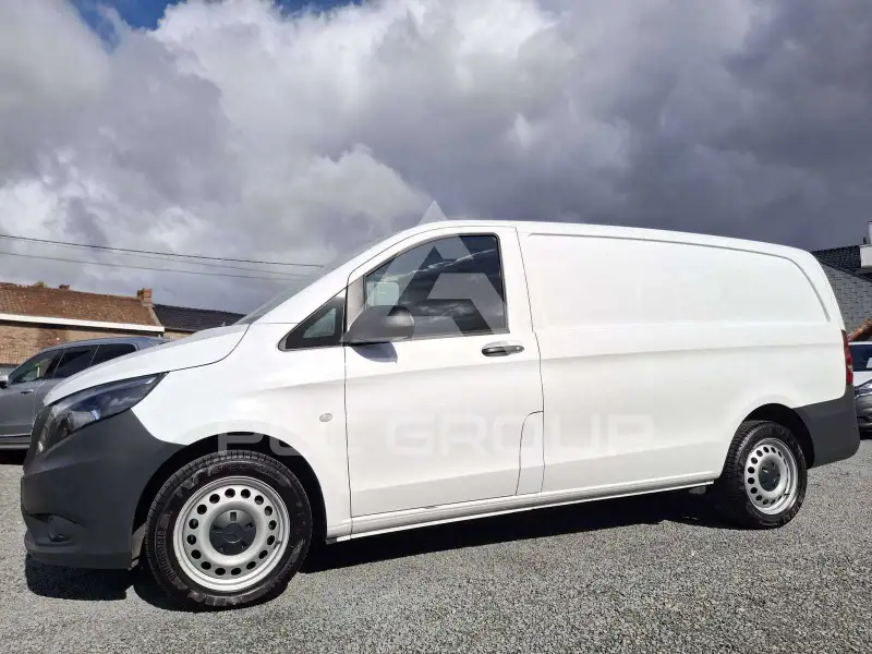 2022 Mercedes Benz Vito