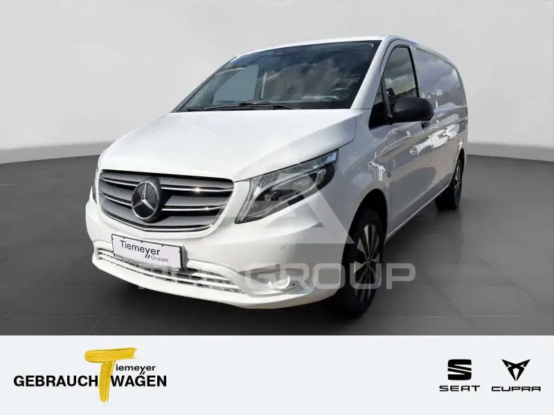 2022 Mercedes Benz Vito