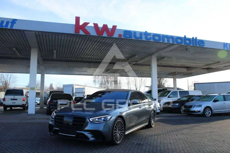 2022 Mercedes Benz S 400