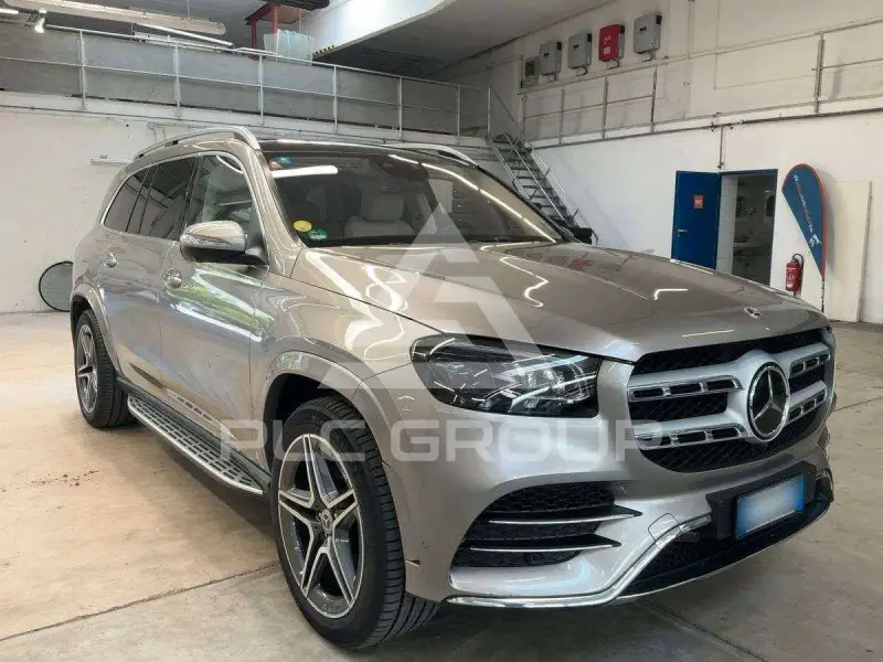 2022 Mercedes Benz GLS 400
