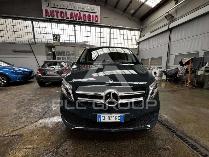 2022 Mercedes Benz V