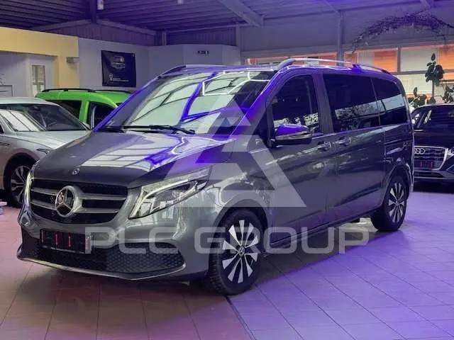 2022 Mercedes Benz V