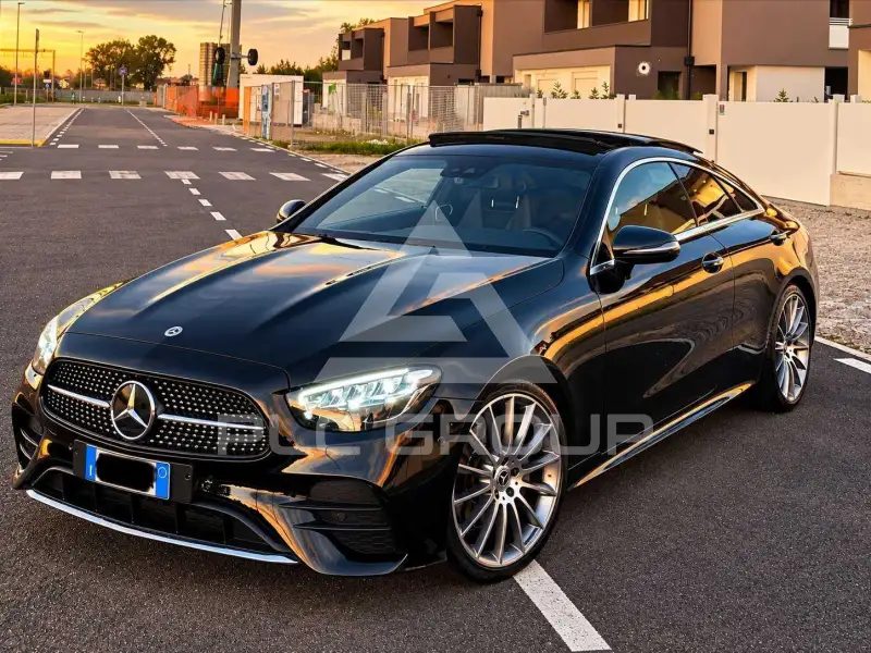 2022 Mercedes Benz E 200