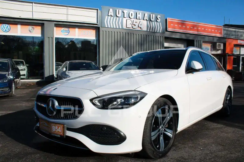 2022 Mercedes Benz C 200