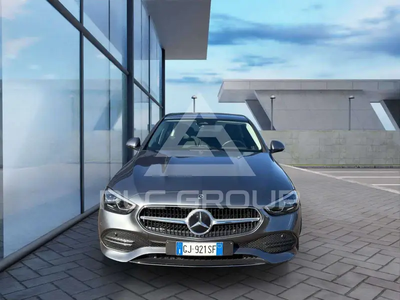 2022 Mercedes Benz C 200
