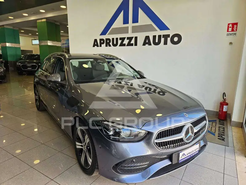 2022 Mercedes Benz C 200