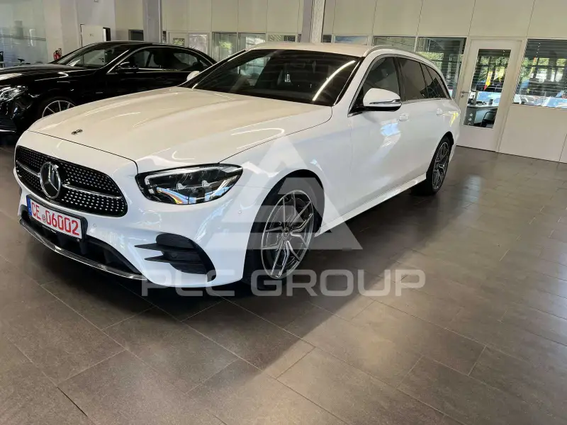 2022 Mercedes Benz E 220