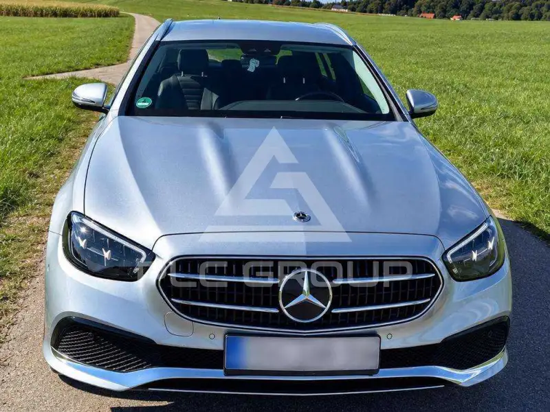 2022 Mercedes Benz E 220