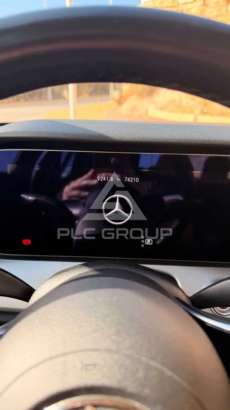 2022 Mercedes Benz E 220