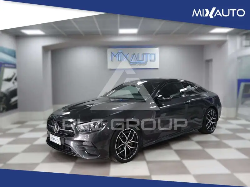 2022 Mercedes Benz E 220