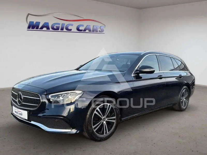 2022 Mercedes Benz E 220