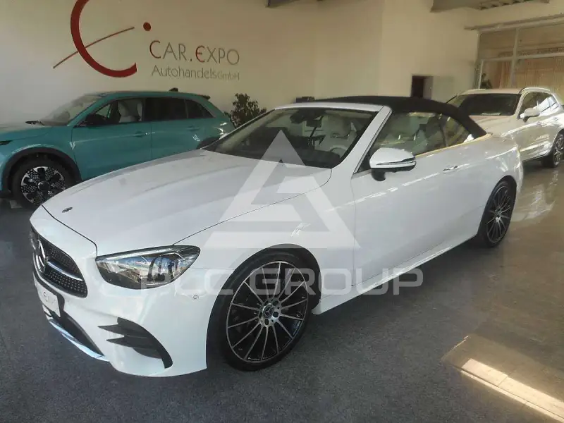 2022 Mercedes Benz E 220