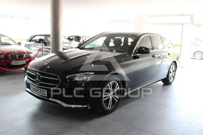 2022 Mercedes Benz E 220