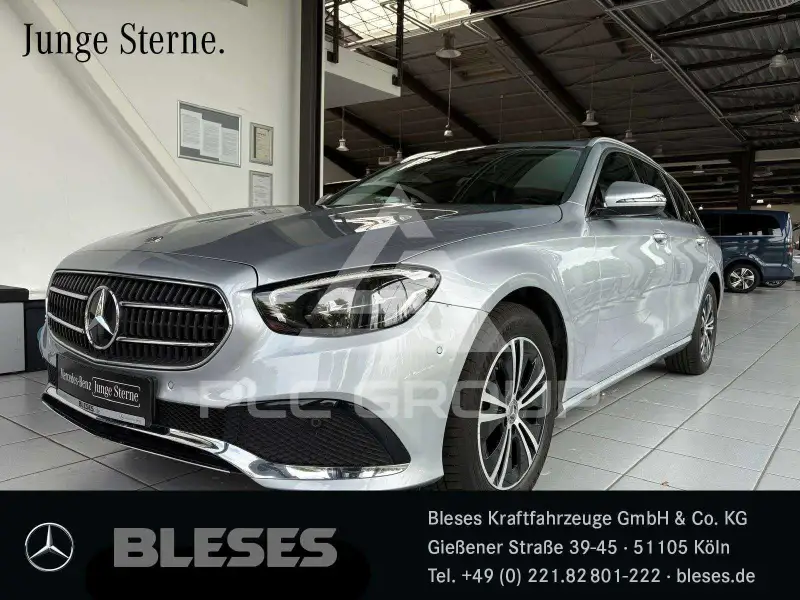2022 Mercedes Benz E 220