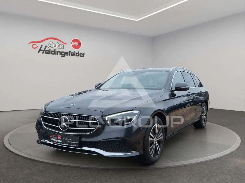 2022 Mercedes Benz E 220