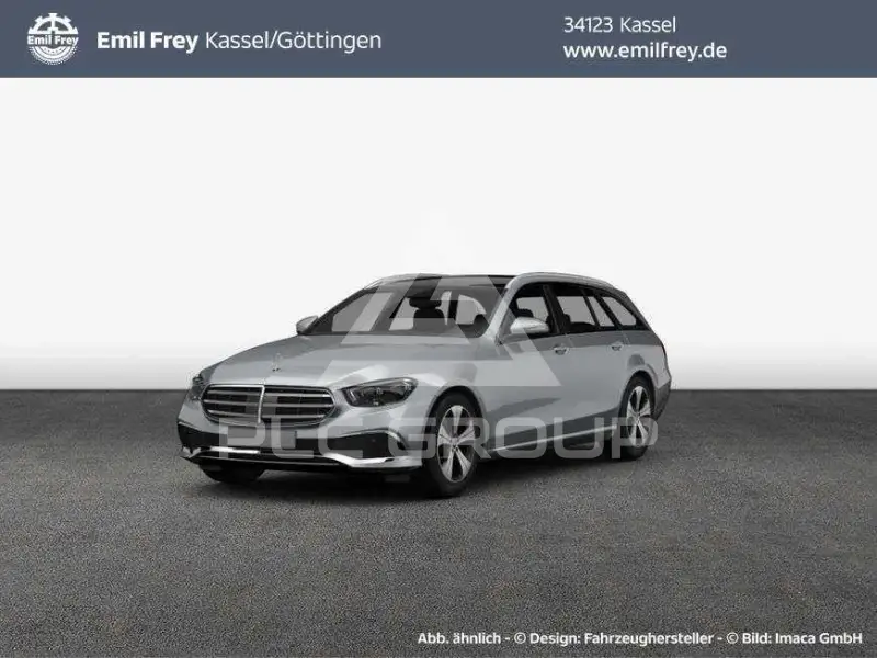 2022 Mercedes Benz E 220