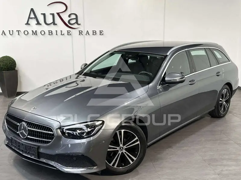 2022 Mercedes Benz E 220