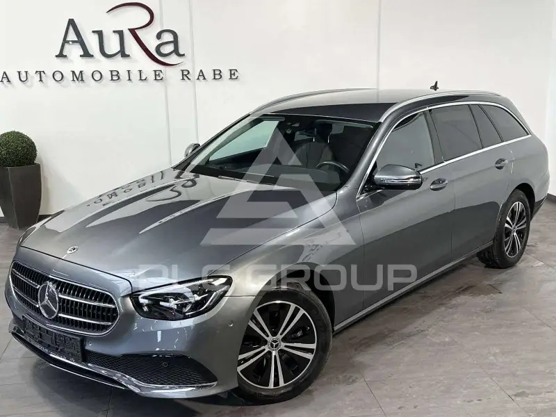 2022 Mercedes Benz E 220