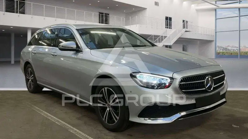 2022 Mercedes Benz E 220