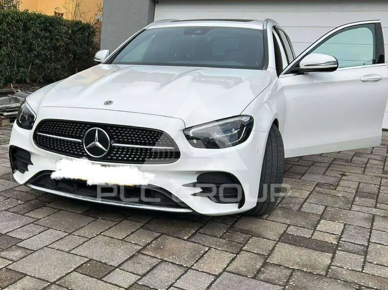 2022 Mercedes Benz E 220