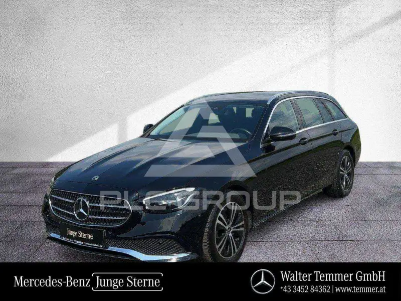 2022 Mercedes Benz E 220