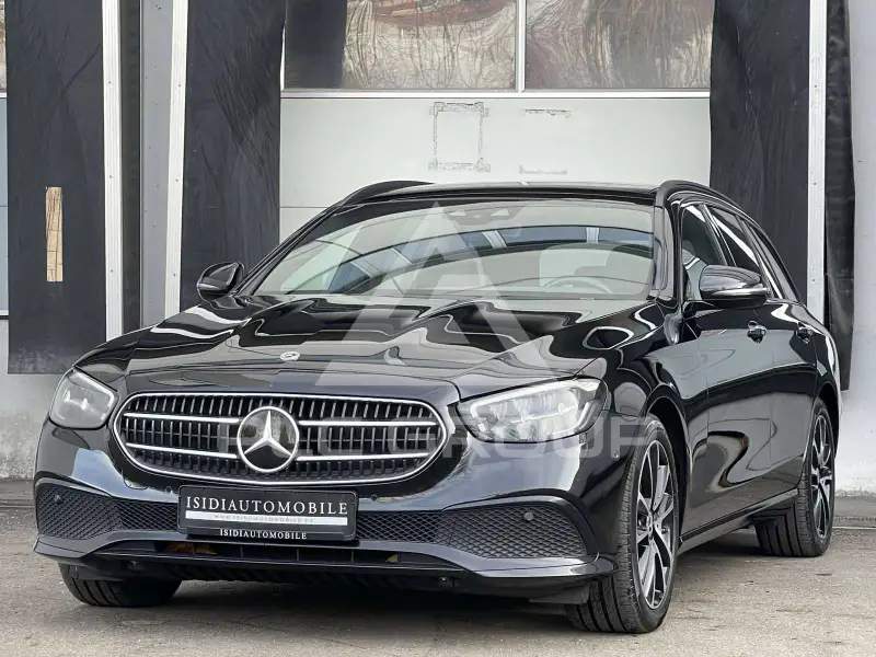 2022 Mercedes Benz E 220