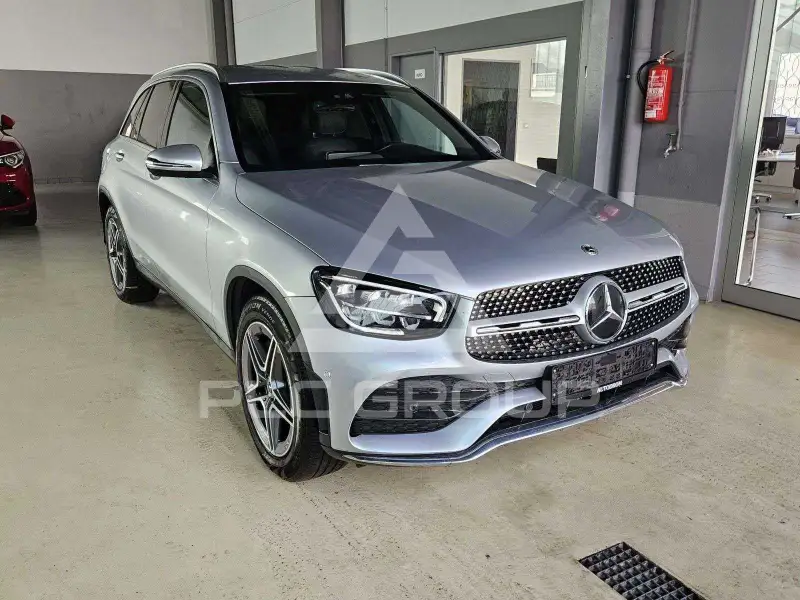 2022 Mercedes Benz GLC 200