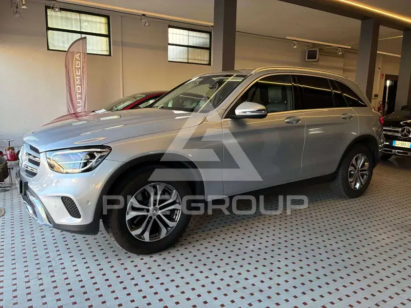 2022 Mercedes Benz GLC 200