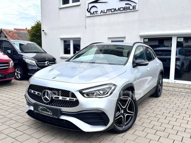 2022 Mercedes Benz GLA 200