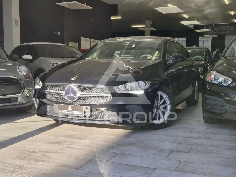 2022 Mercedes Benz CLA 180