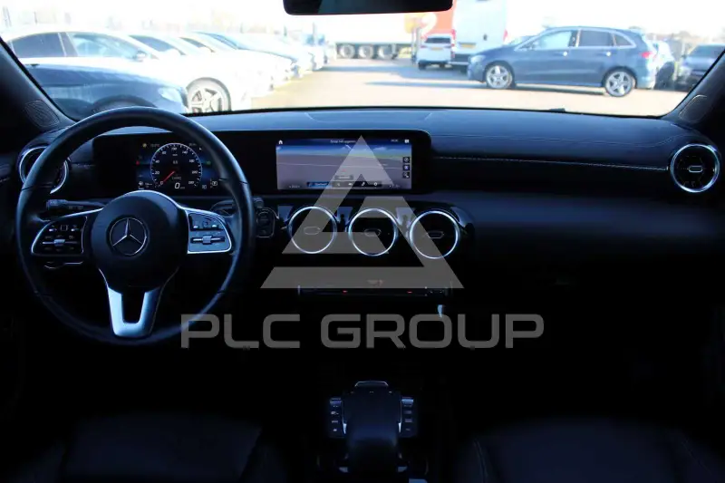 2022 Mercedes Benz CLA 180
